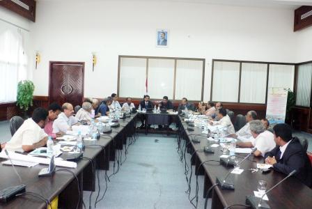 د. مجور يترأس اجتماع المجلس المحلي لمحافظة عدن أمس